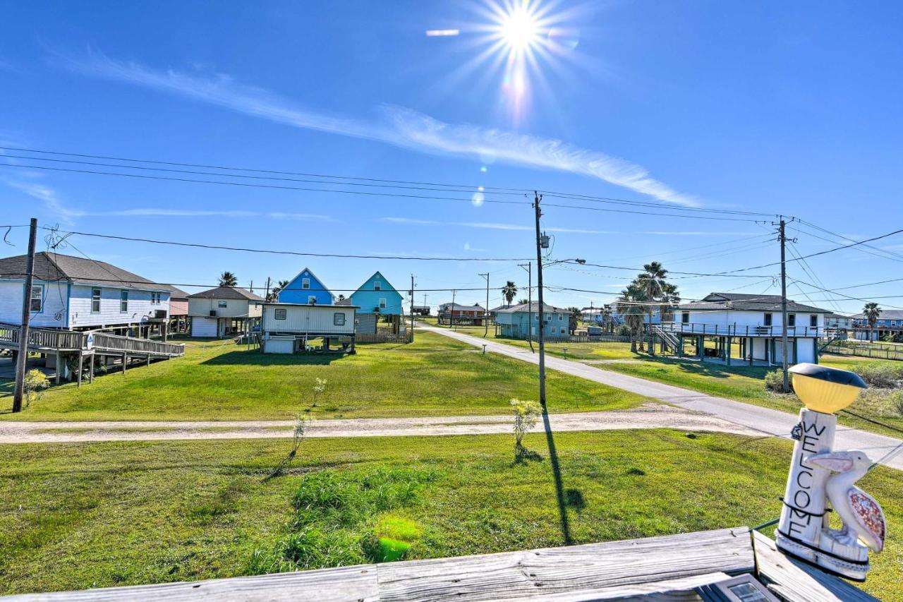 A-Frame Home With Deck - 2 Blocks To Surfside Beach! Bagian luar foto