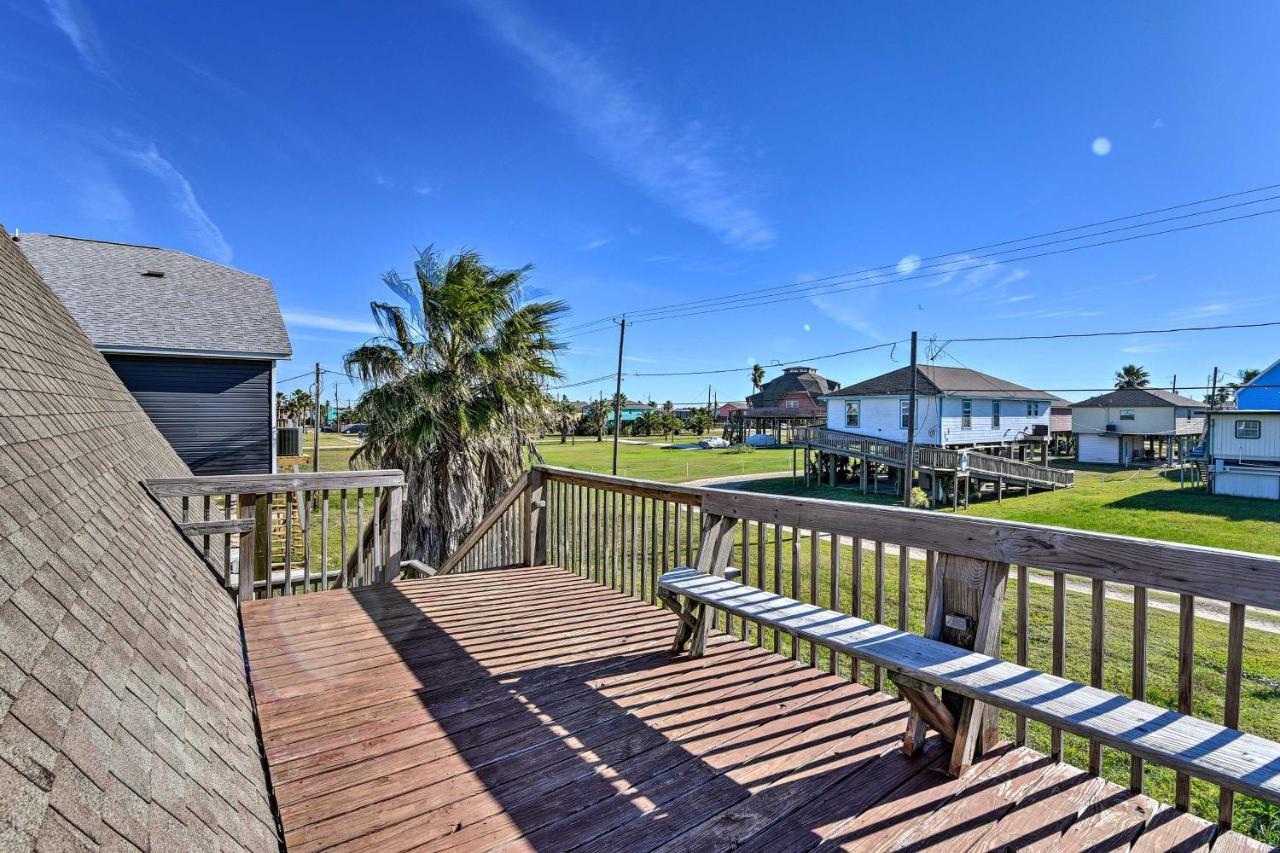 A-Frame Home With Deck - 2 Blocks To Surfside Beach! Bagian luar foto