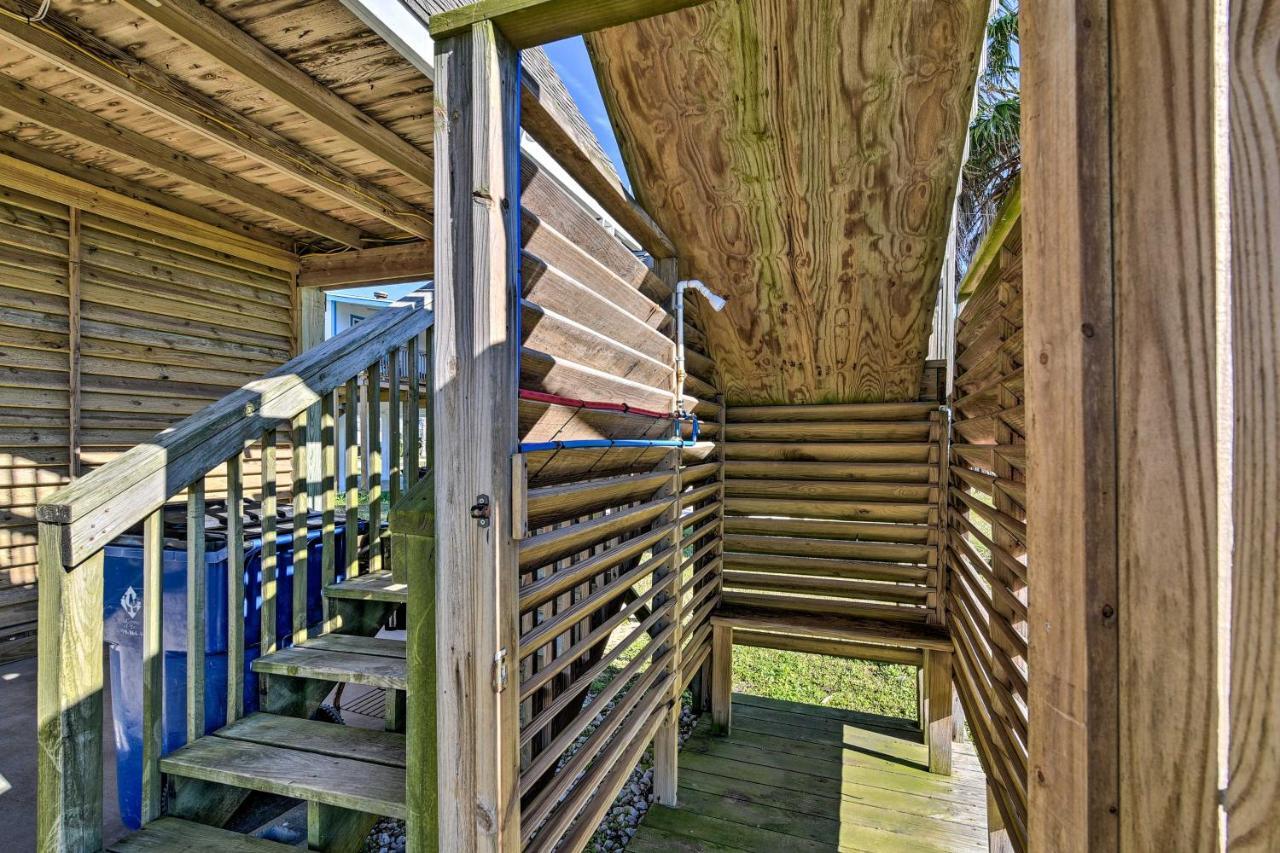 A-Frame Home With Deck - 2 Blocks To Surfside Beach! Bagian luar foto